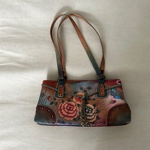 Anuschka Handbag 🌸 Butterfly and flowers. Medium size hand painted leather.